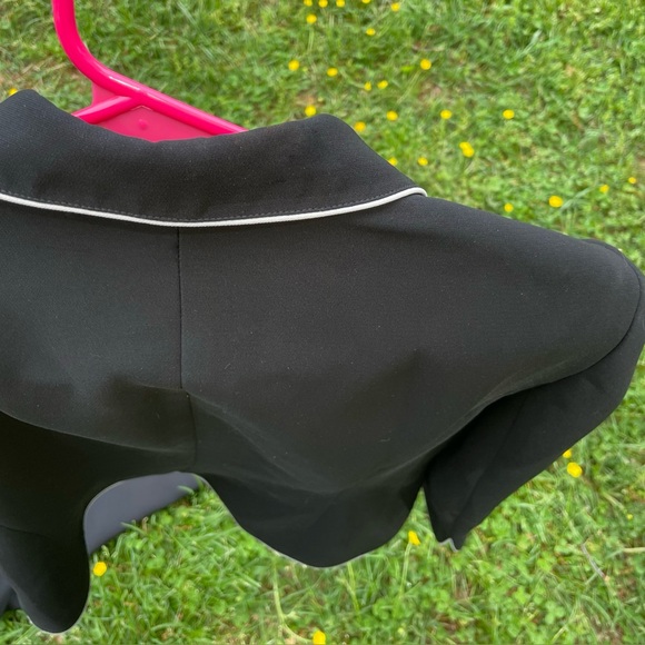 Tahari Women’s Pant Suit Black with White Piping - Elegant and Modest - Size 14 - Picture 7 of 13